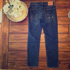 Levi’s Boyfriend Jean